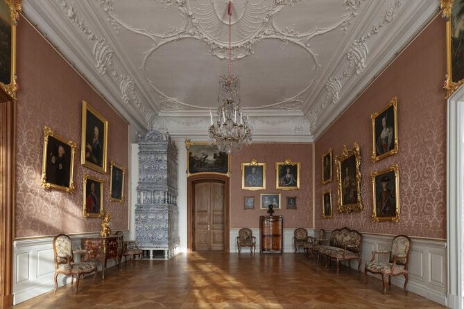 Full-Day Private Trip to Palace and Medieval Castle from Riga - Who Should Book This Riga Day Trip?