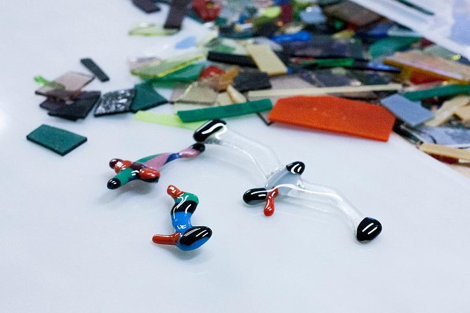 Glass Jewellery Workshop - Why the private format adds value