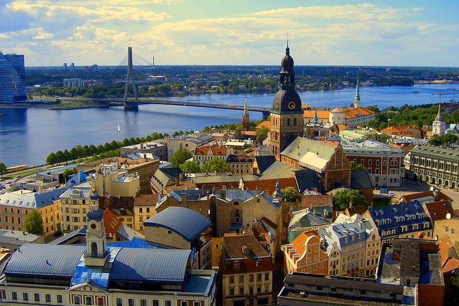 Old Town Walking Tour of Riga - Cobbled streets and Riga’s medieval story