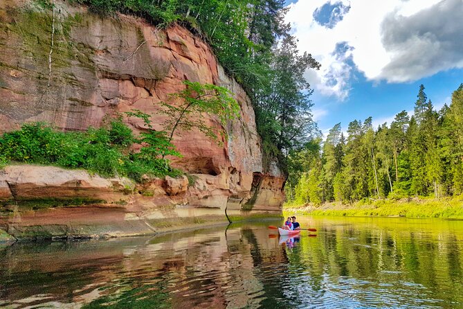 One-Day Kayaking Trip in Gauja River Valley - Choosing between a kayak and a canoe