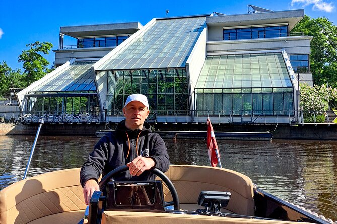Private Boat Tour experience in Riga (City Canal and Daugava) - Why a private boat is a smart way to see Riga