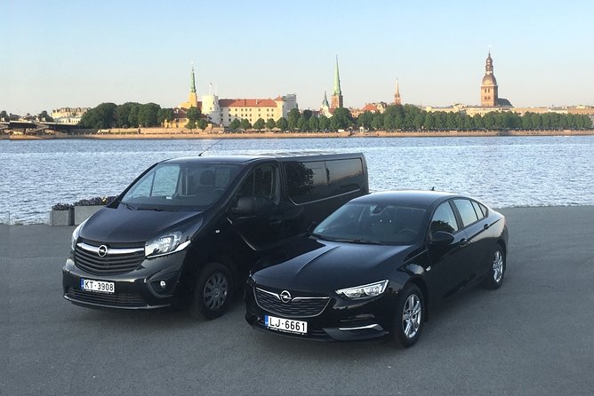 Private Transfer from Hotel to Riga Airport with English speaking driver - Key points to know before booking