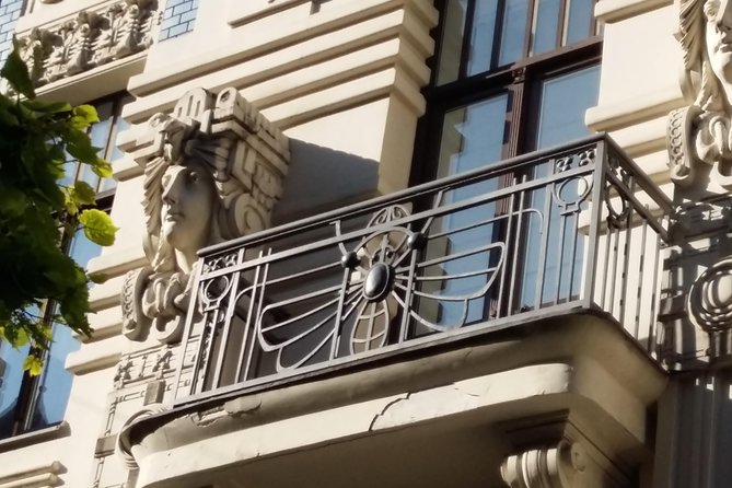 Riga Art Nouveau walking tour - Riga Opera House and Its Architectural Details