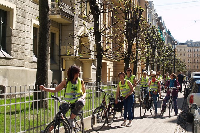Riga Highlights Bike Tour - The Academy of Sciences and Spikeri show another side of Riga