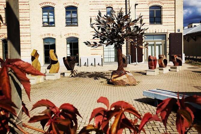 Riga Jewish History Tour - Art Nouveau Riga and the Jewish figures behind it