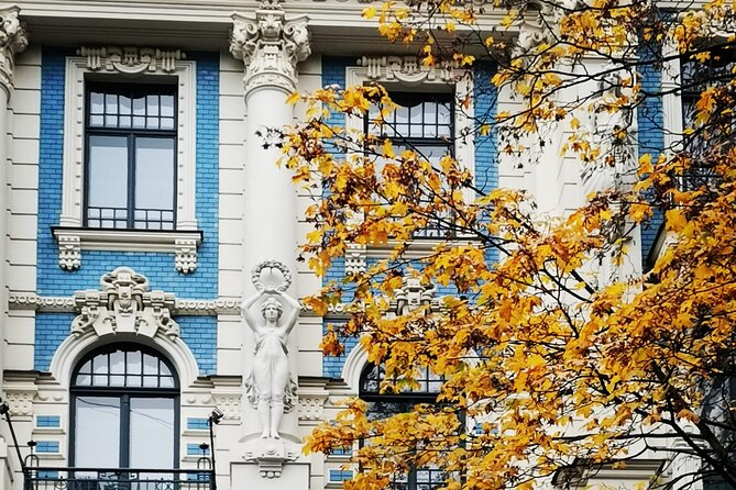 Riga Jewish History Tour - Peitavas Street Synagogue, Riga’s surviving Jewish house of worship