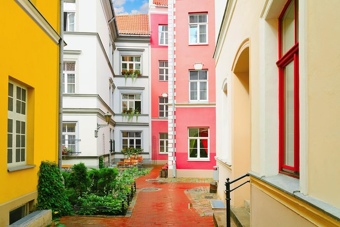 Riga Private Walking Tour - What this Riga tour is really designed to do