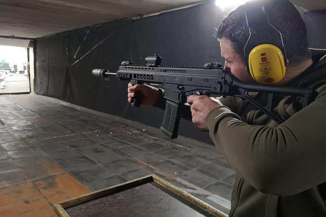 Riga Shooting Range : the Winchester, Glock 17, and Kalashnikov - Why first-time shooters should feel comfortable