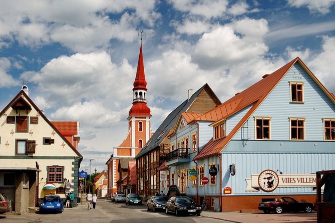 Riga to Tallinn - Sightseeing transfer - Small details that can make the day better